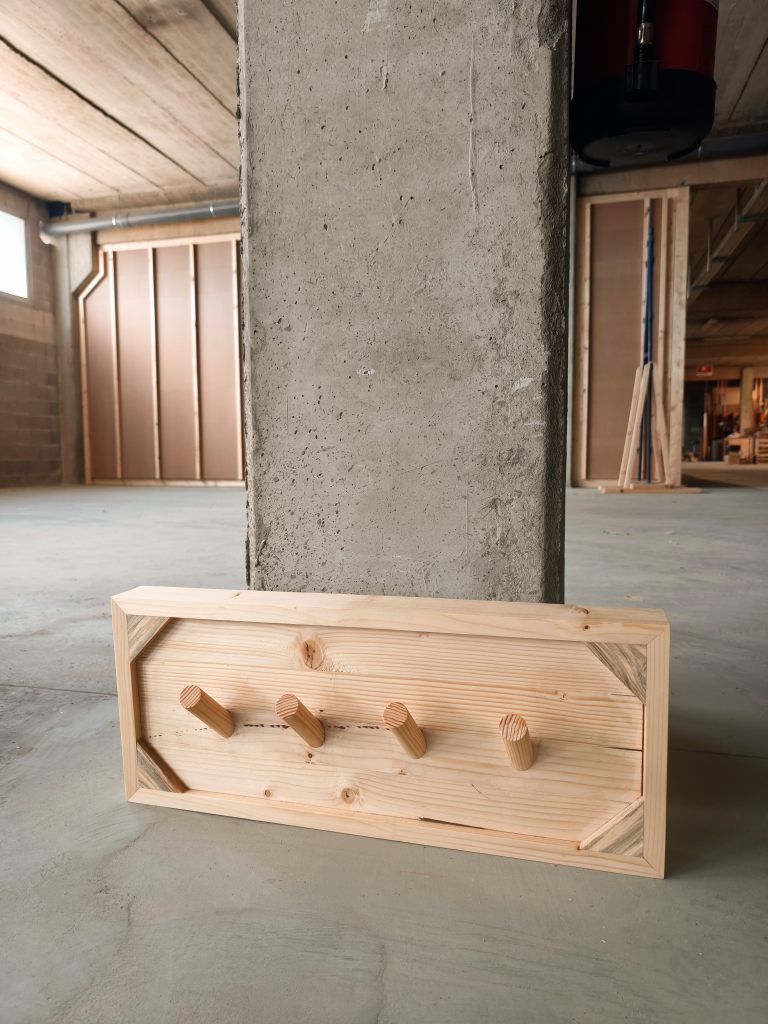 Perchero De Pared Decorativo De Madera Reciclada - Imagen 5
